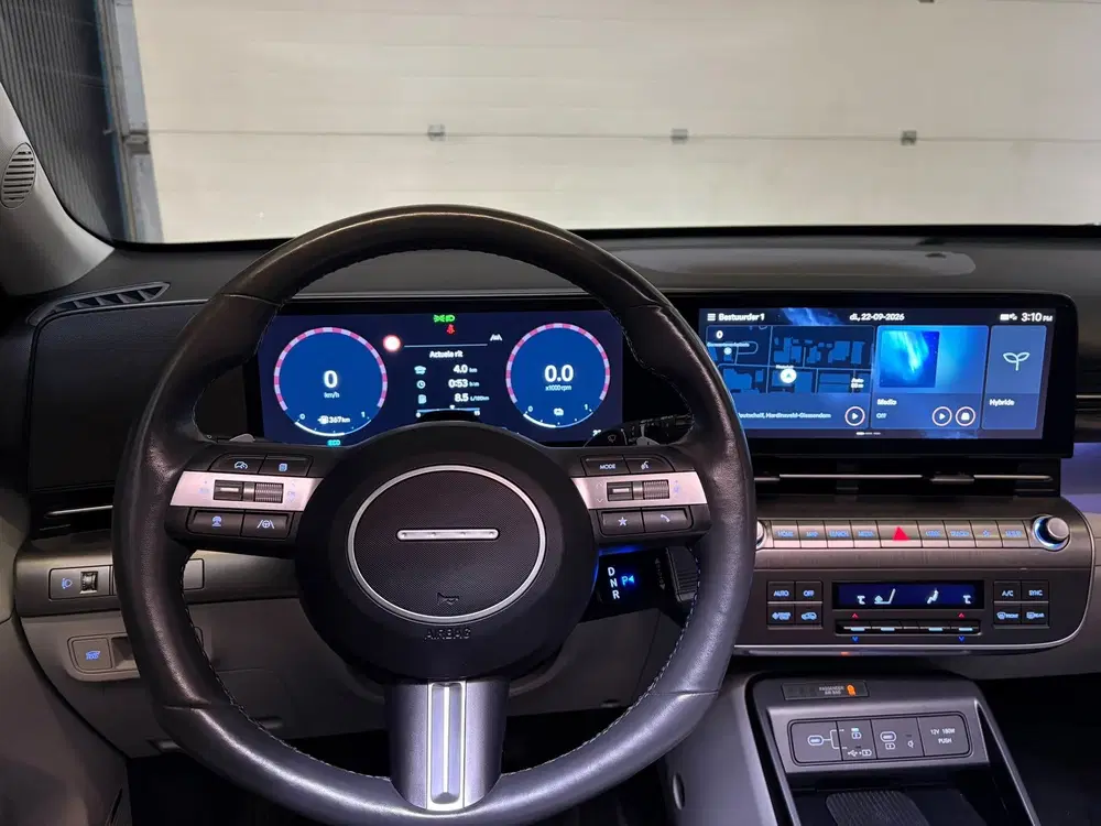 Hyundai KONA 1.6 GDI HEV Comfort PANO KEYLESS CAM FULL uit 2023, foto 13
