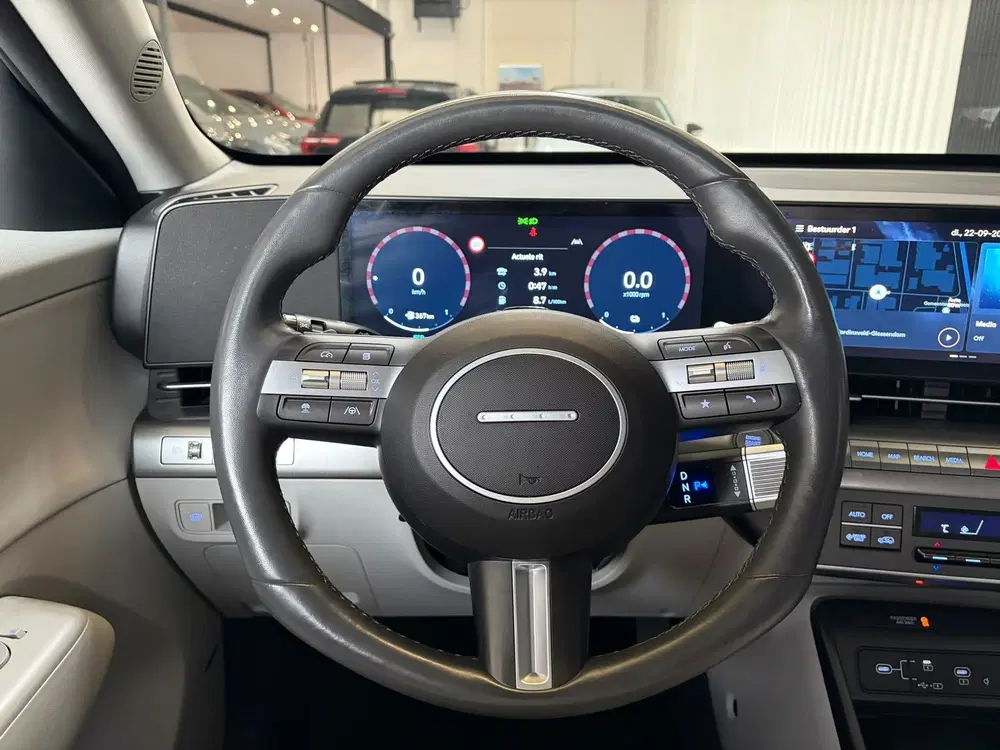 Hyundai KONA 1.6 GDI HEV Comfort PANO KEYLESS CAM FULL uit 2023, foto 14