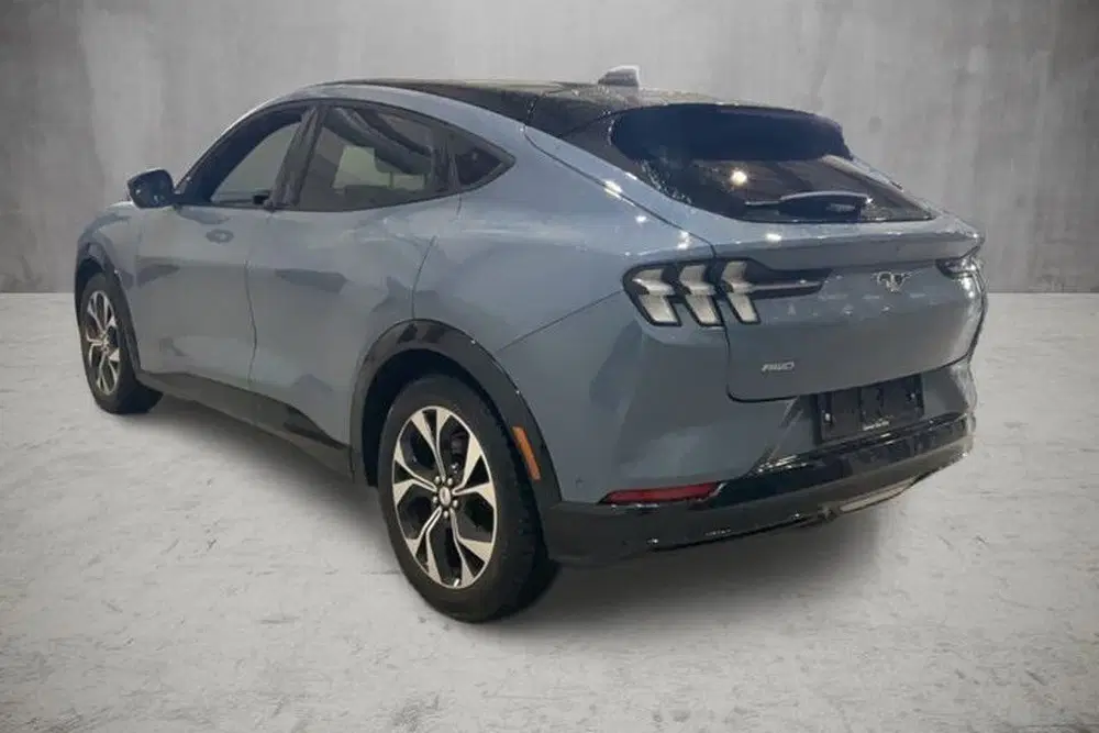 Ford Mustang Mach-E Premium AWD 75 kWh uit 2023, foto 3
