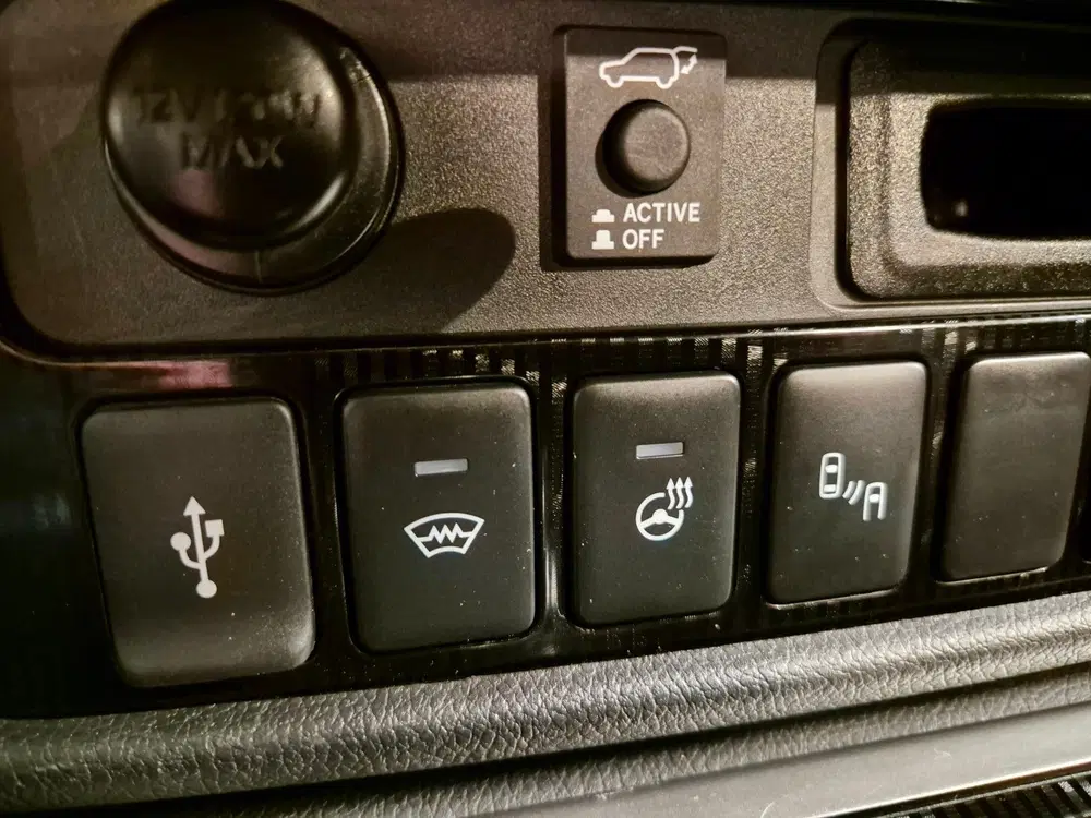 Mitsubishi Outlander 2.4 PHEV Intense+ Schuifdak uit 2021, foto 14