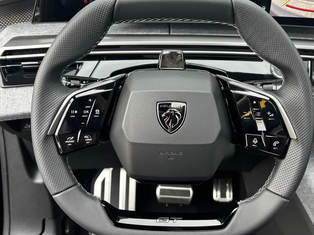 Peugeot 3008 1.2 Hybrid 145 GT uit 2026, foto 11