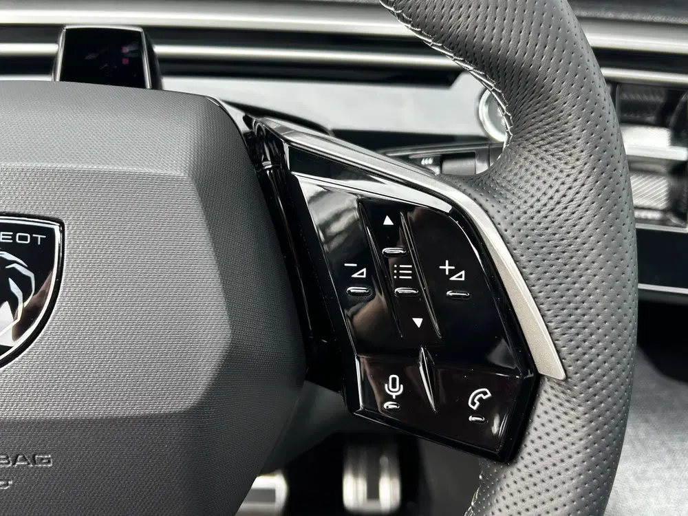 Peugeot 3008 1.2 Hybrid 145 GT uit 2026, foto 13