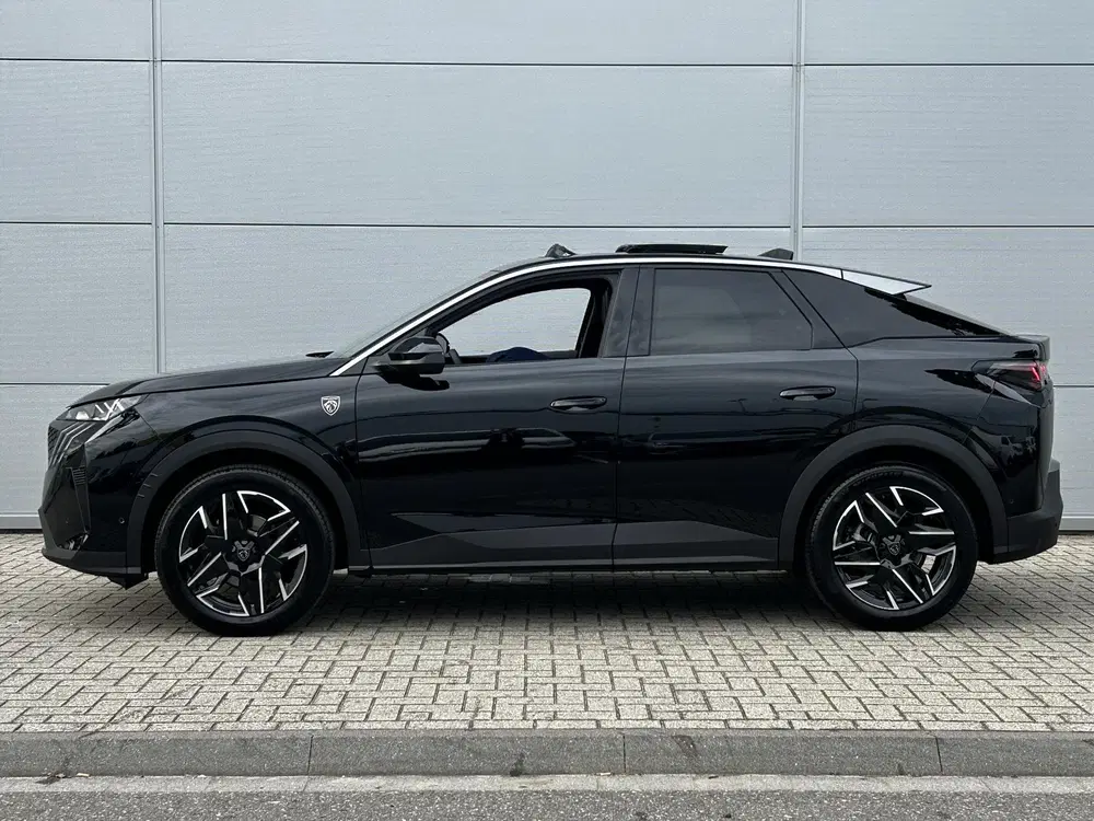 Peugeot 3008 1.2 Hybrid 145 GT uit 2026, foto 2