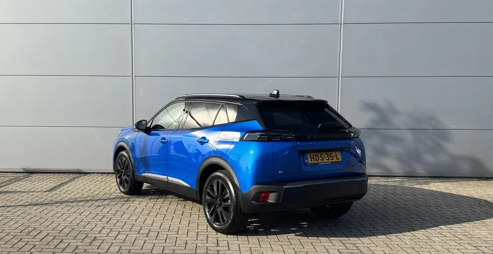 Peugeot 2008 EV GT 54 kWh uit 2025, foto 3