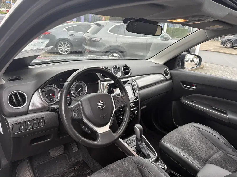 Suzuki Vitara 1.4 Boosterjet AllGrip Stijl 140pk uit 2019, foto 6