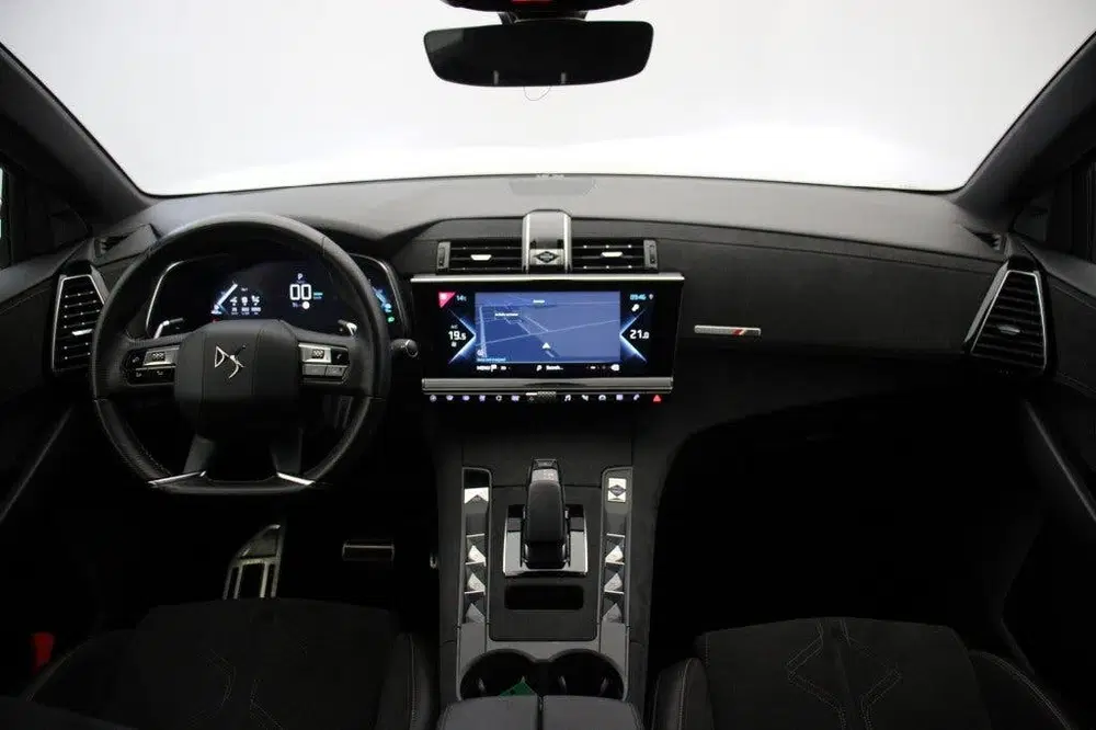 DS Automobiles DS 7 Crossback Ds DS 7 CROSSBACK E-Tense Performance Line uit 2022, foto 2