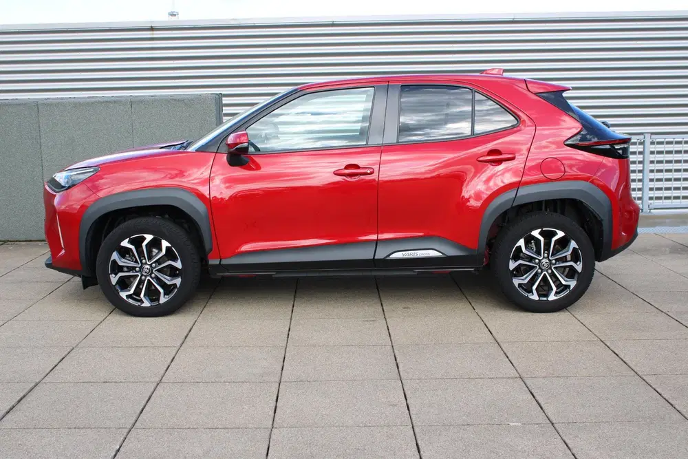 Toyota Yaris Cross 1.5 Hybrid First Edition Navigatie uit 2021, foto 4