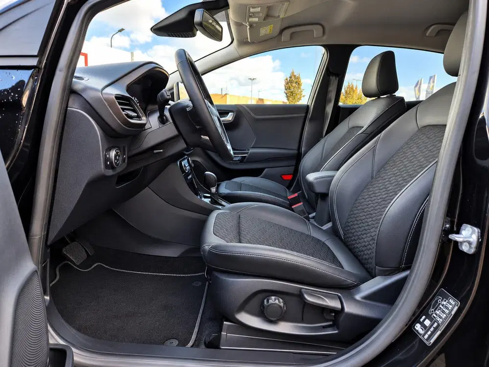 Ford Puma 1.0 EcoBoost Hybrid Titanium Camera Electr uit 2023, foto 15