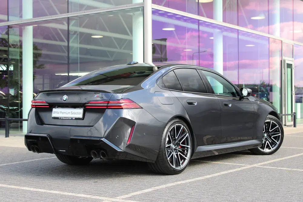 BMW M5 Automaat uit 2025, foto 15