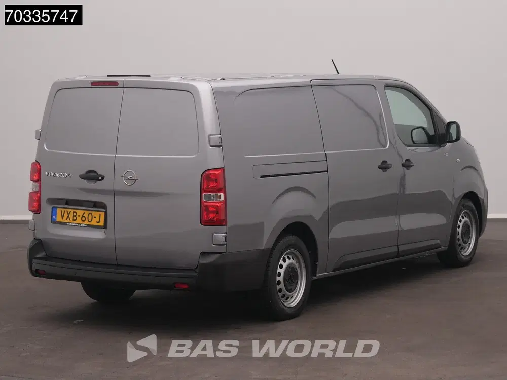 Opel Vivaro 136pk Elektrisch 75kWh L3H1 Airco Parkeers uit 2023, foto 2