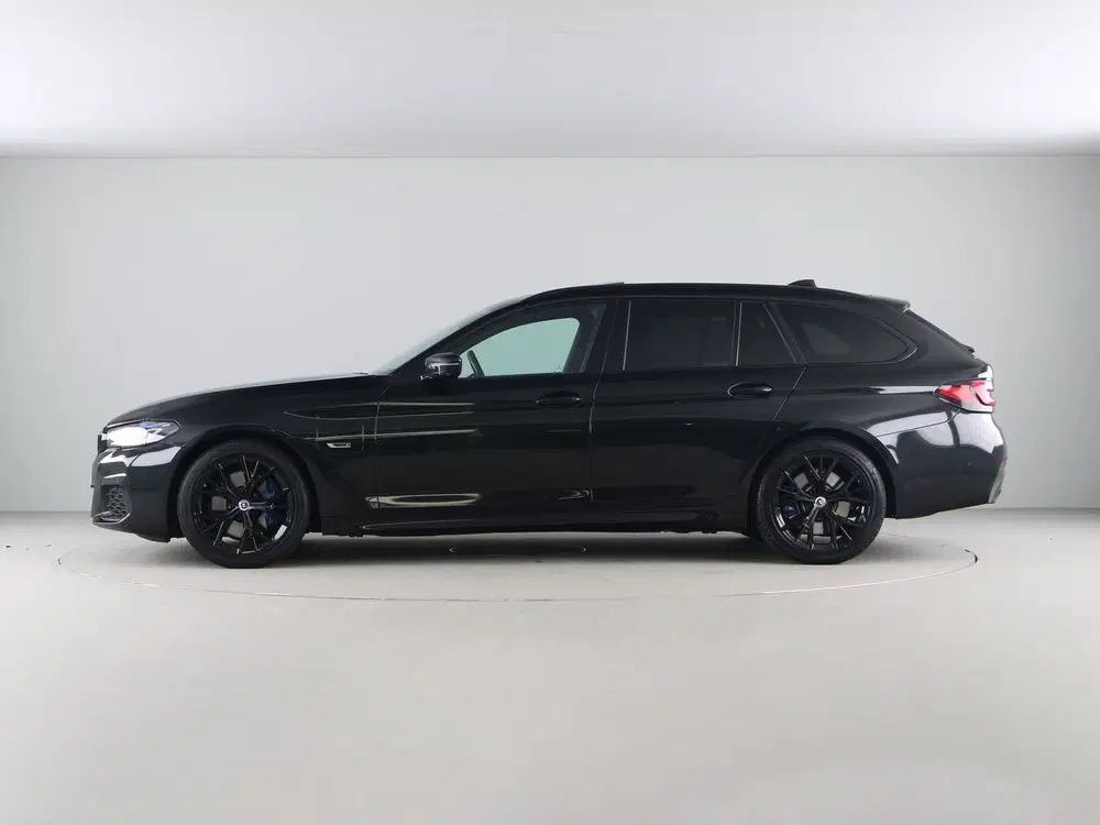 BMW 5-serie 530e Touring xDrive M-Sport Pro (bj 2023) uit 2023, foto 12