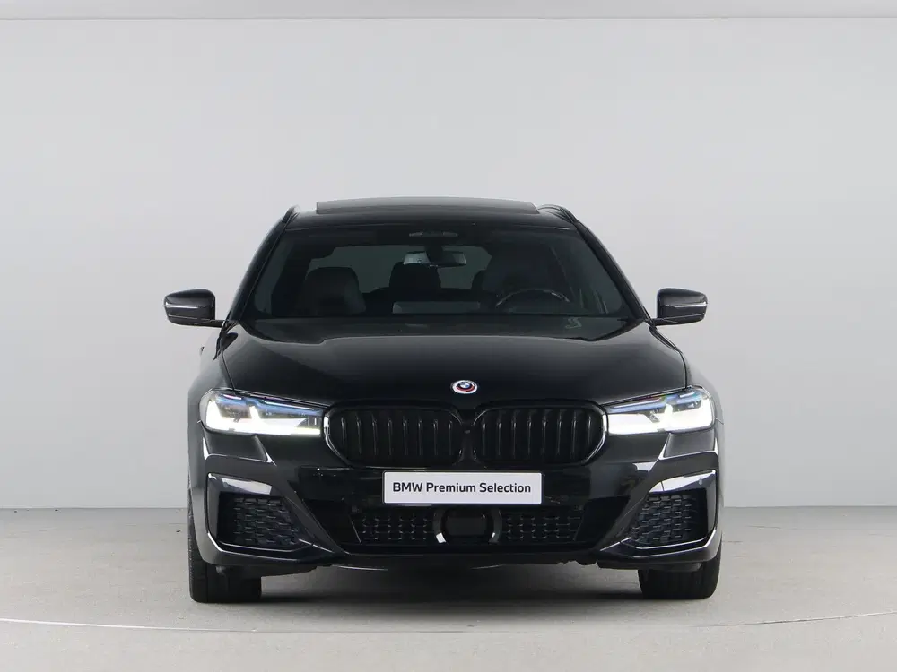 BMW 5-serie 530e Touring xDrive M-Sport Pro (bj 2023) uit 2023, foto 6