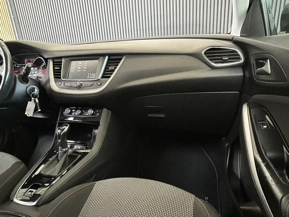 Opel Grandland 1.2 Turbo Business Edition uit 2019, foto 13