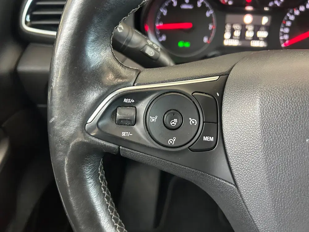 Opel Grandland 1.2 Turbo Business Edition uit 2019, foto 15