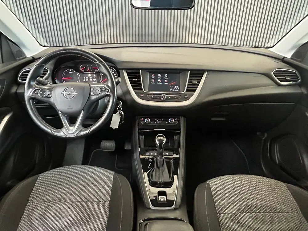 Opel Grandland 1.2 Turbo Business Edition uit 2019, foto 2