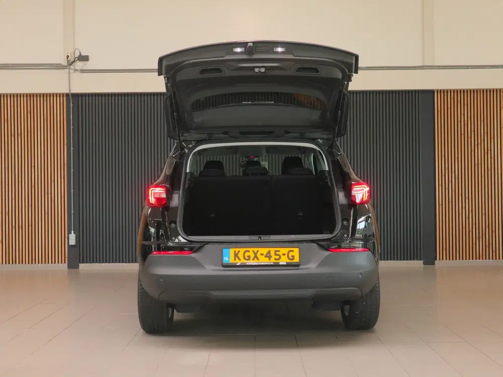 Opel Grandland 1.2 Turbo Business Edition uit 2019, foto 3