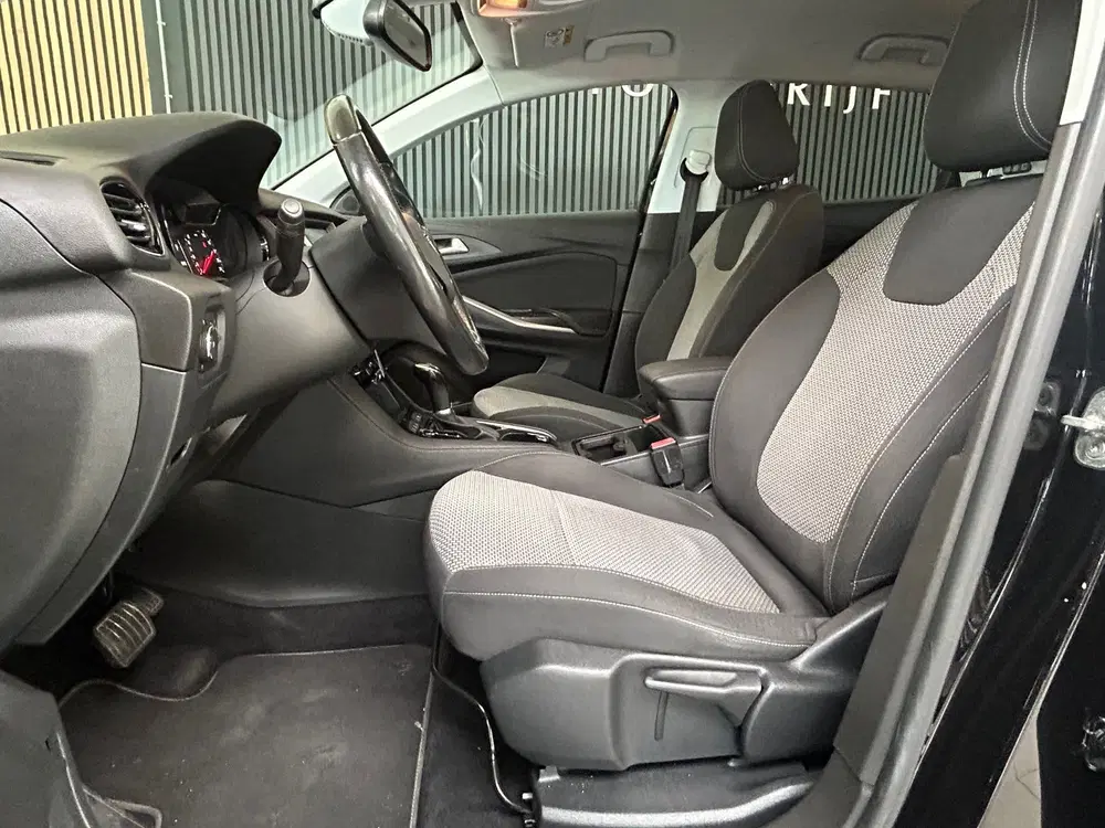 Opel Grandland 1.2 Turbo Business Edition uit 2019, foto 6