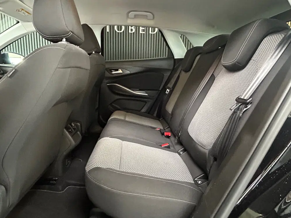 Opel Grandland 1.2 Turbo Business Edition uit 2019, foto 7