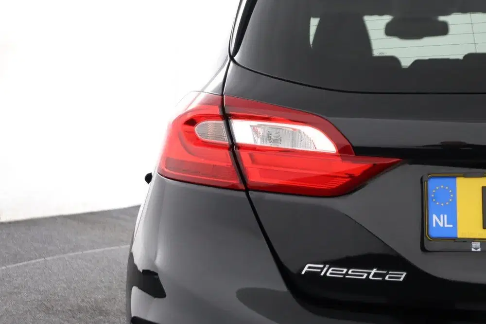 Ford Fiesta 1.0 ECOBOOST HYBRID TITANIUM 5DRS 125PK EC uit 2020, foto 13