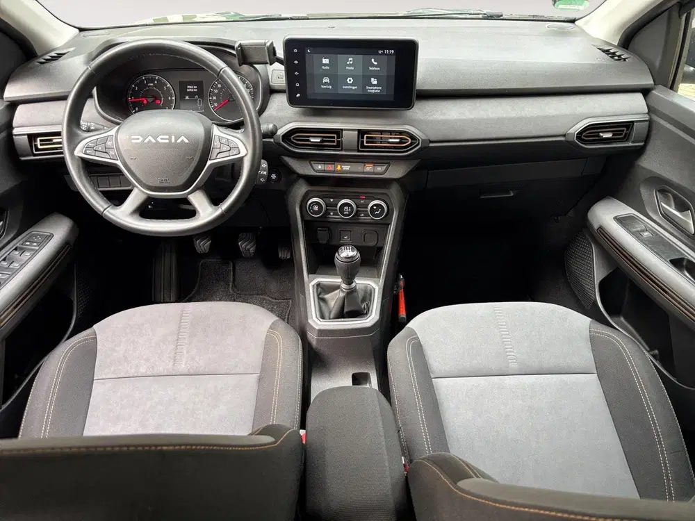 Dacia Sandero 1.0 TCe 110 Extreme uit 2024, foto 13