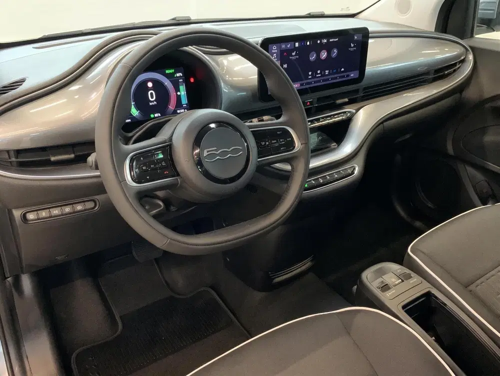 Fiat 500e e 42 kWh BTW uit 2023, foto 2