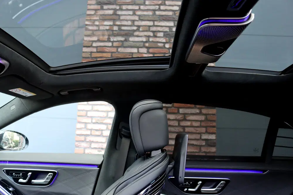 Mercedes-Benz S-Klasse AMG 63 S E Performance uit 2025, foto 4