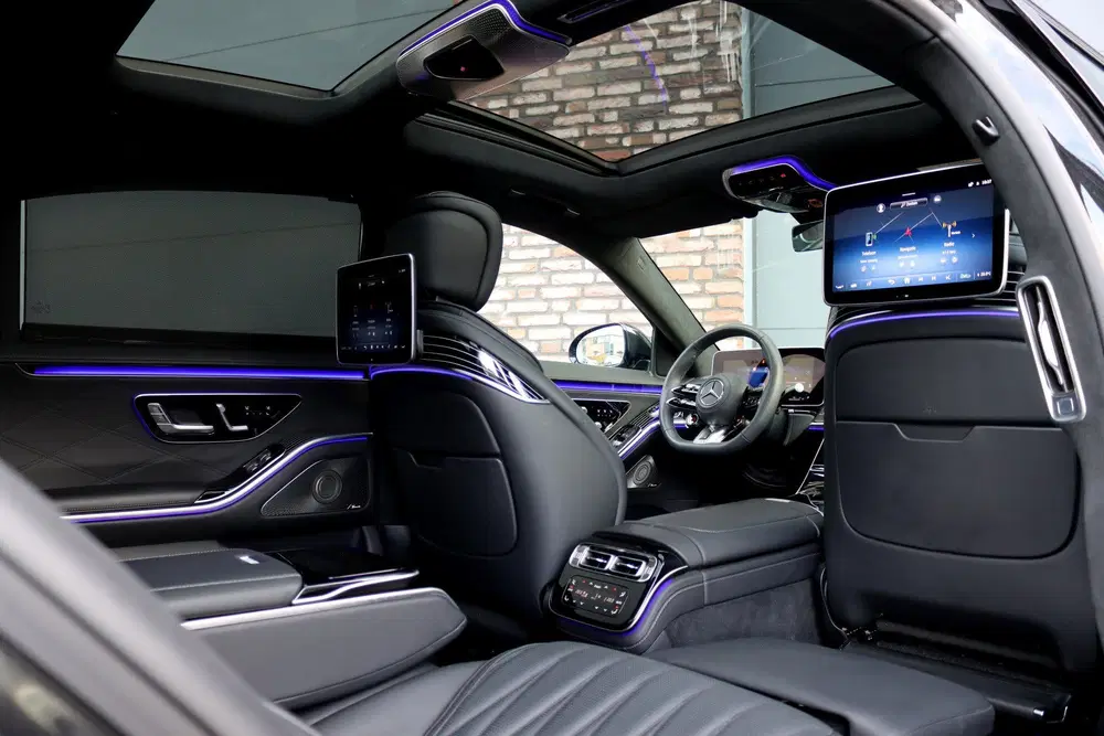 Mercedes-Benz S-Klasse AMG 63 S E Performance uit 2025, foto 6