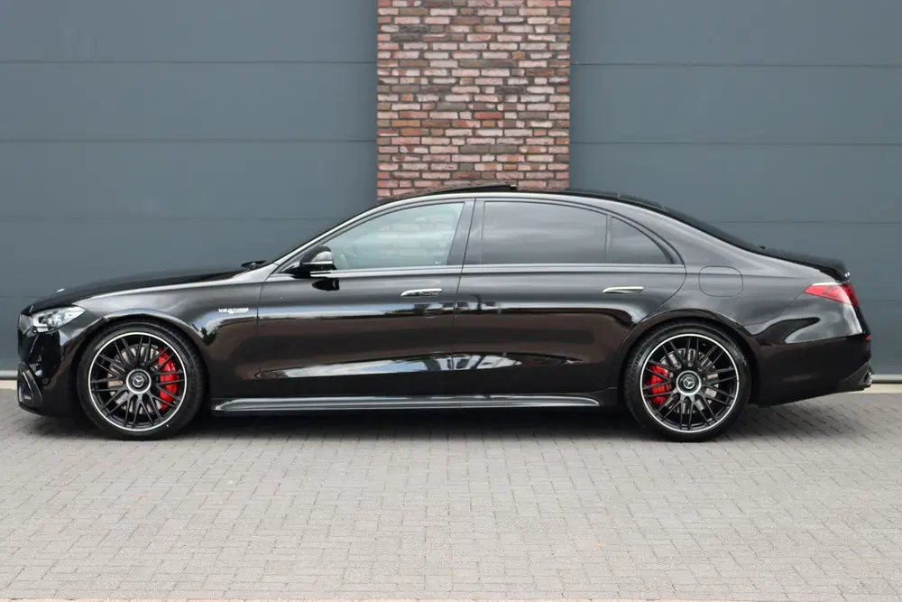 Mercedes-Benz S-Klasse AMG 63 S E Performance uit 2025, foto 9