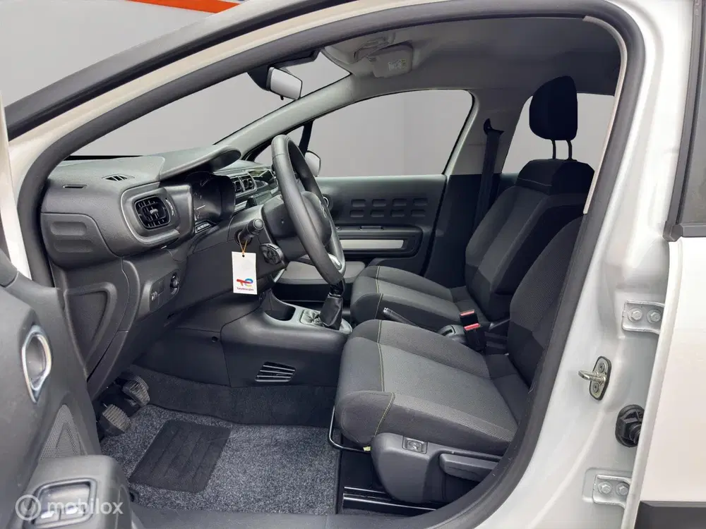 Citroën C3 Citroen C3 1.2 PureTech C-Series uit 2022, foto 6