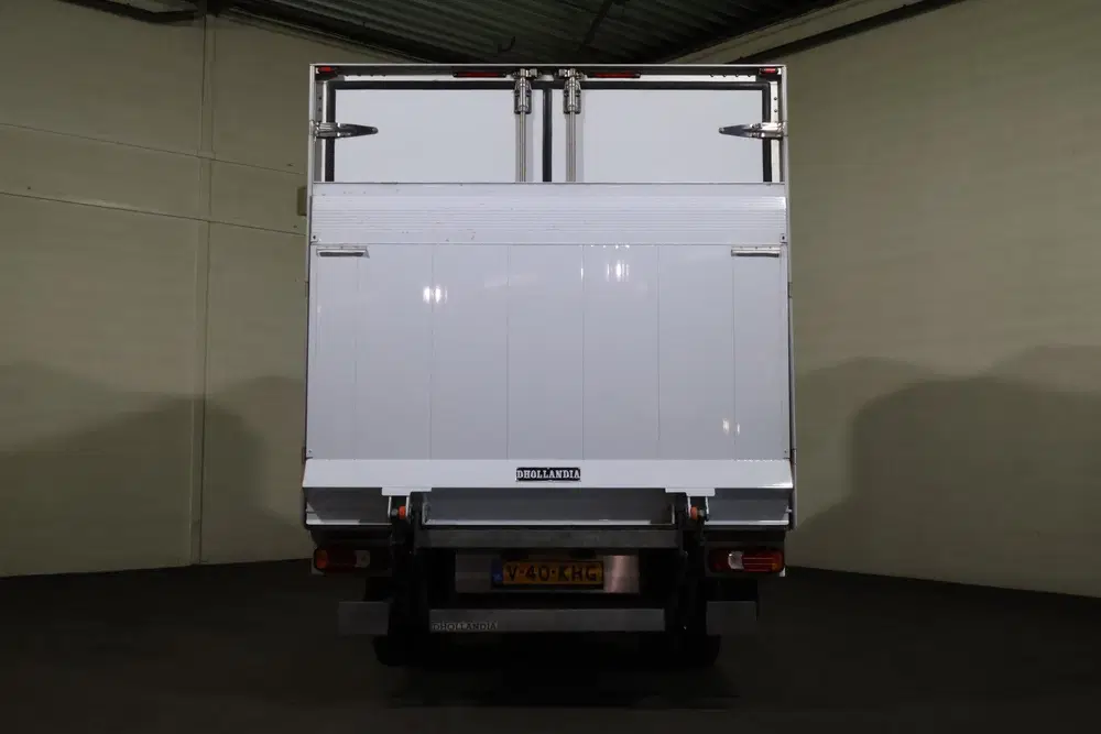 Iveco Daily Automaat Koelwagen Bakwagen met Laadklep uit 2024, foto 8
