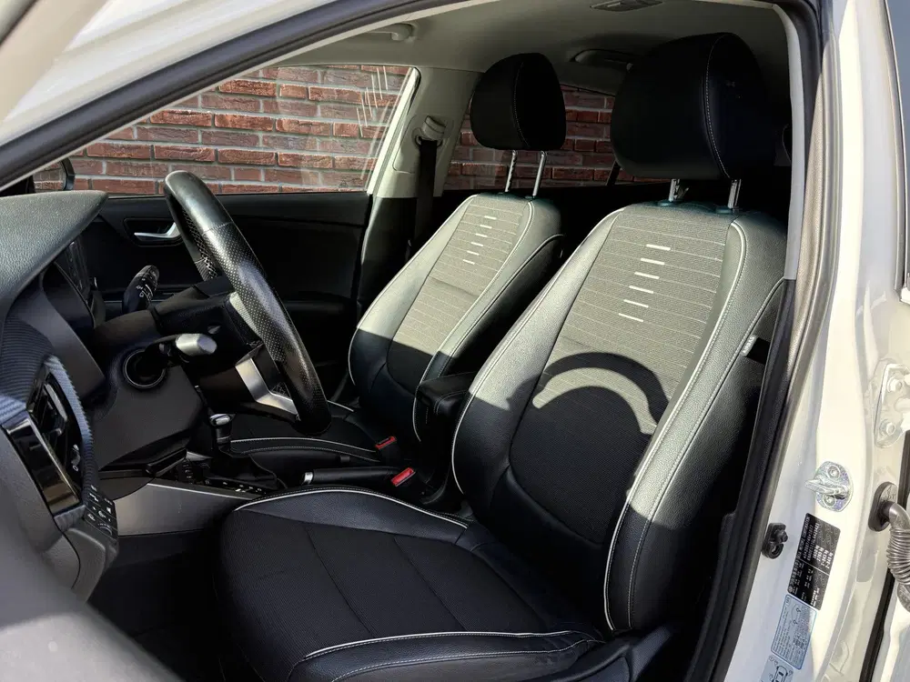 Kia Rio 1.0 TGDI GT-Line 120pk Automaat Stoel + St uit 2020, foto 5