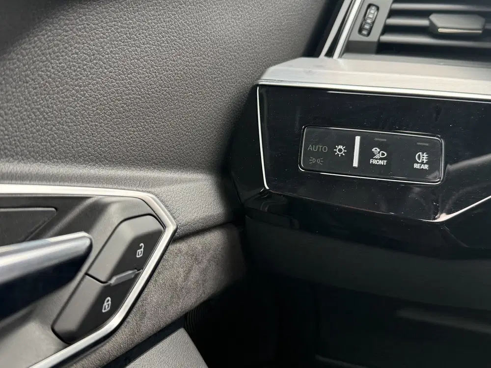 Audi e-tron BWJ 2021 50 313 PK quattro S edition 71 kW uit 2021, foto 15