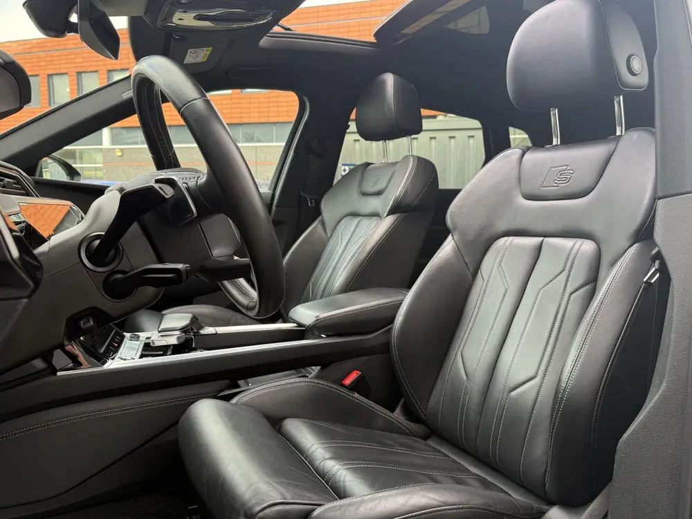 Audi e-tron BWJ 2021 50 313 PK quattro S edition 71 kW uit 2021, foto 9