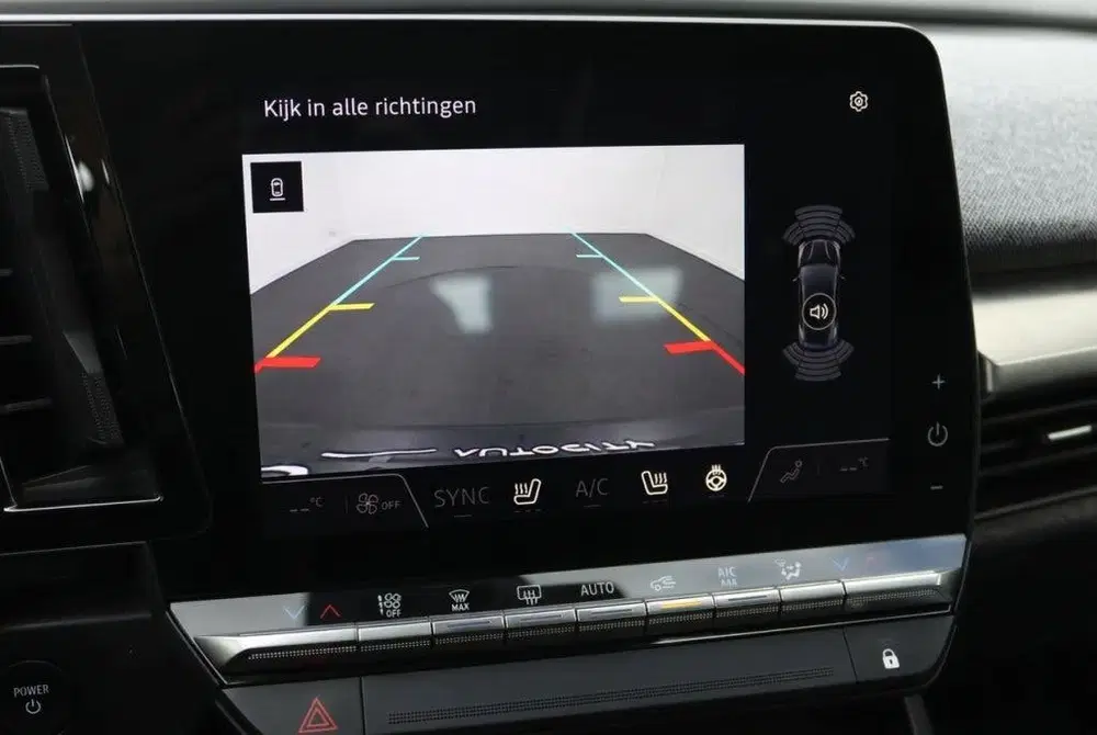 Renault Megane E-Tech EV60 Evolution uit 2024, foto 15