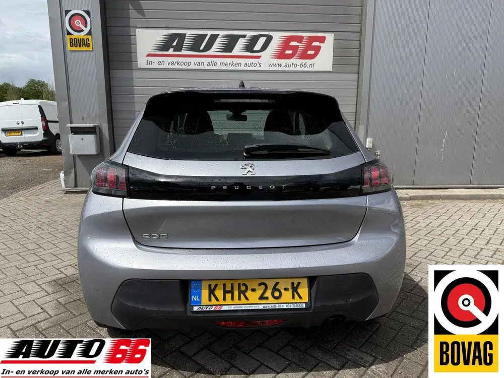Peugeot 208 1.2 PureTech Blue Lease Allure uit 2020, foto 5