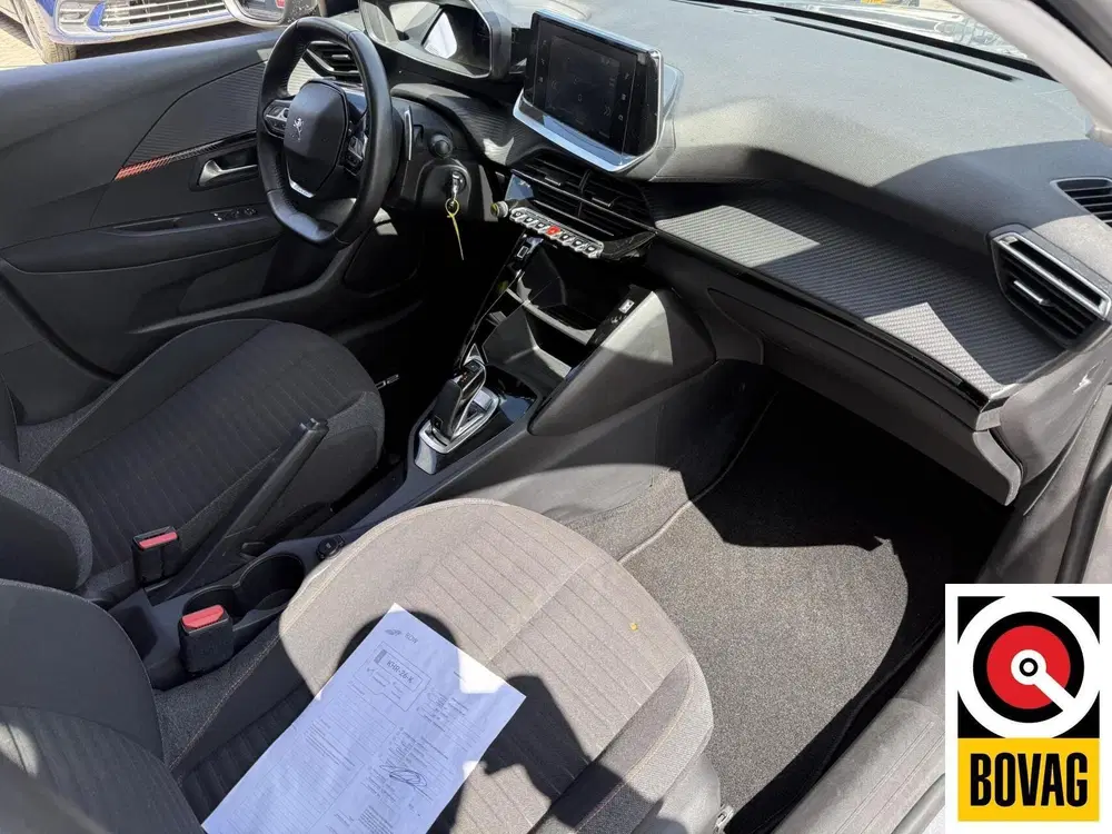 Peugeot 208 1.2 PureTech Blue Lease Allure uit 2020, foto 7