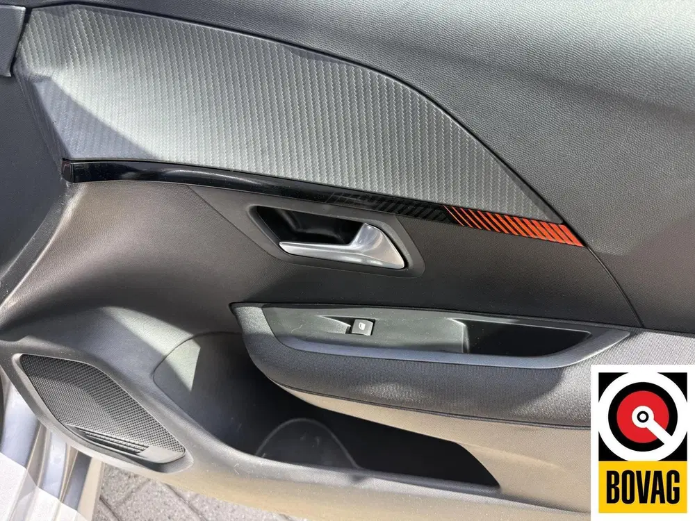 Peugeot 208 1.2 PureTech Blue Lease Allure uit 2020, foto 8