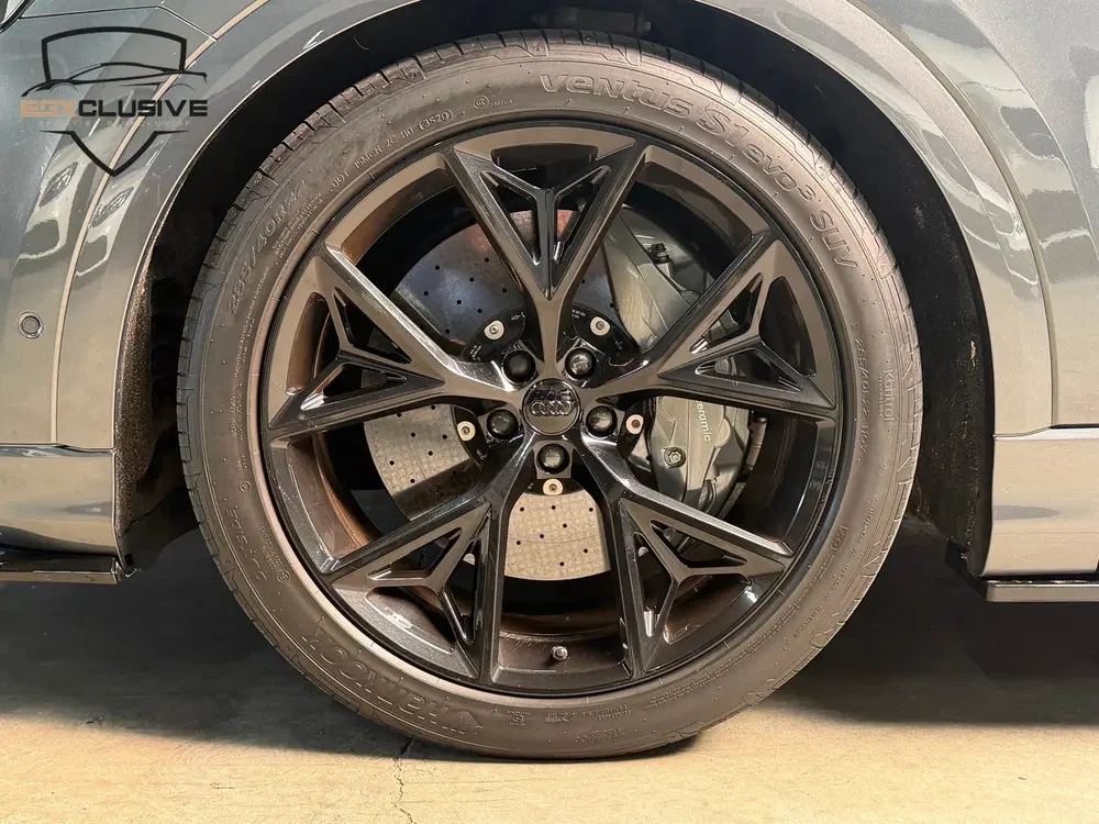 Audi SQ8 4.0 TDI Quattro Ceramic uit 2020, foto 10