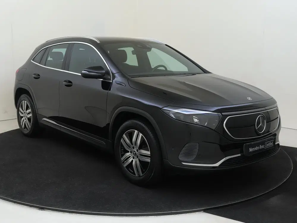 Mercedes-Benz EQA 250 Luxury Line 67 kWh uit 2022, foto 2