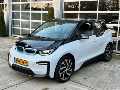 BMW i3 Basis 120Ah 42 kWh uit 2022