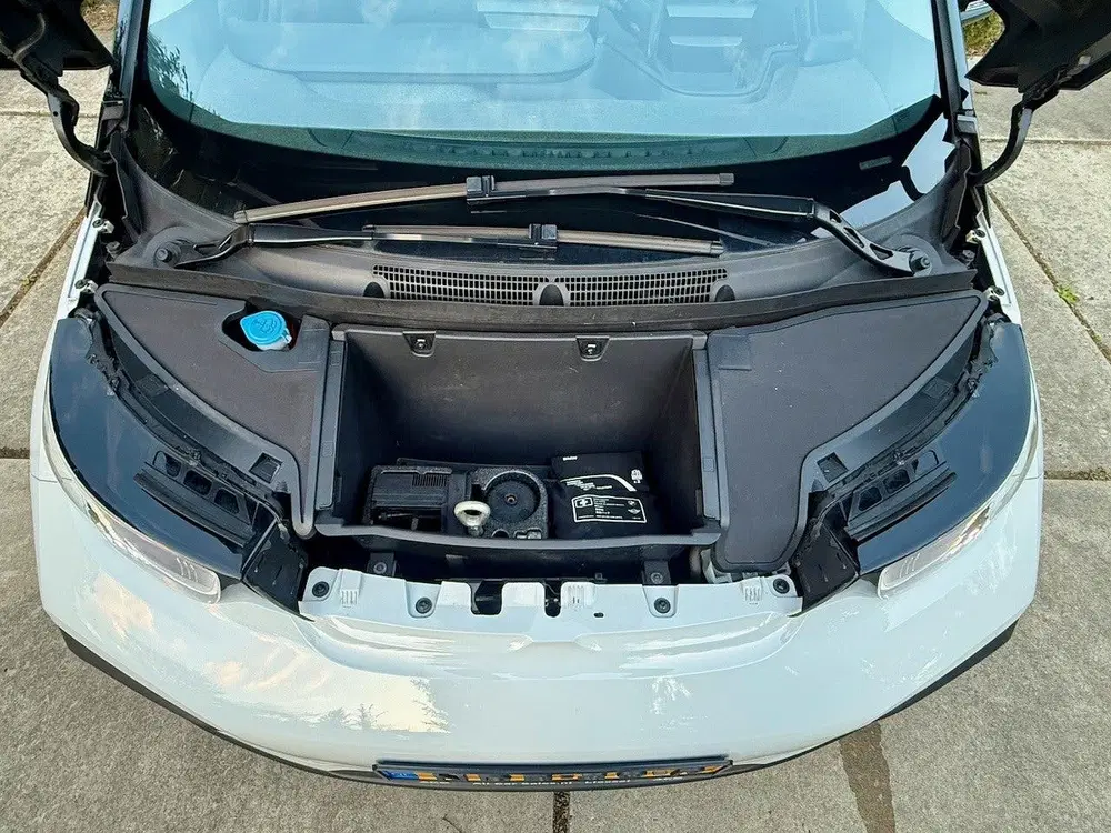 BMW i3 Basis 120Ah 42 kWh uit 2022, foto 12