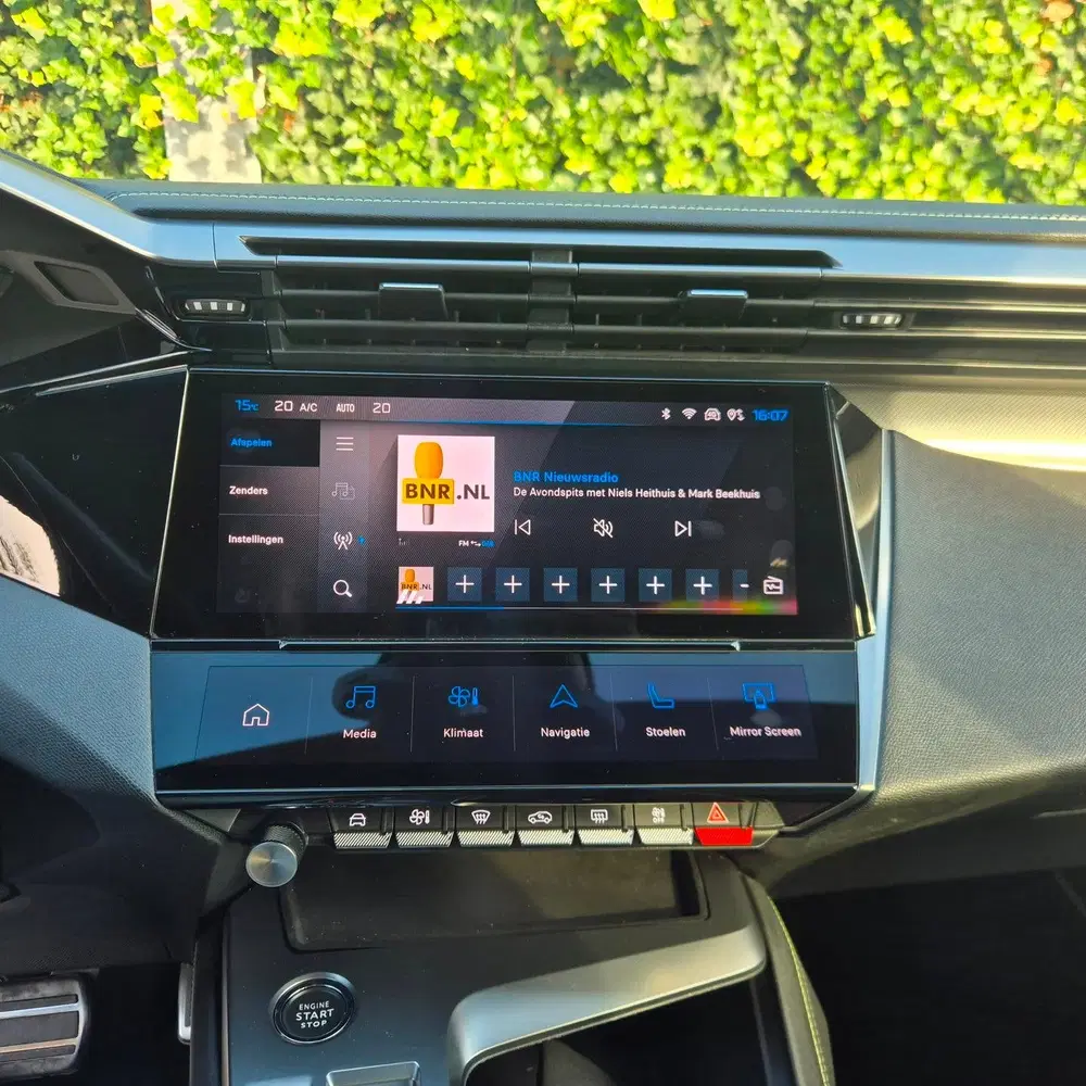 Peugeot 408 1.6 HYbrid GT 225 EAT8 First Edition Plug uit 2023, foto 7