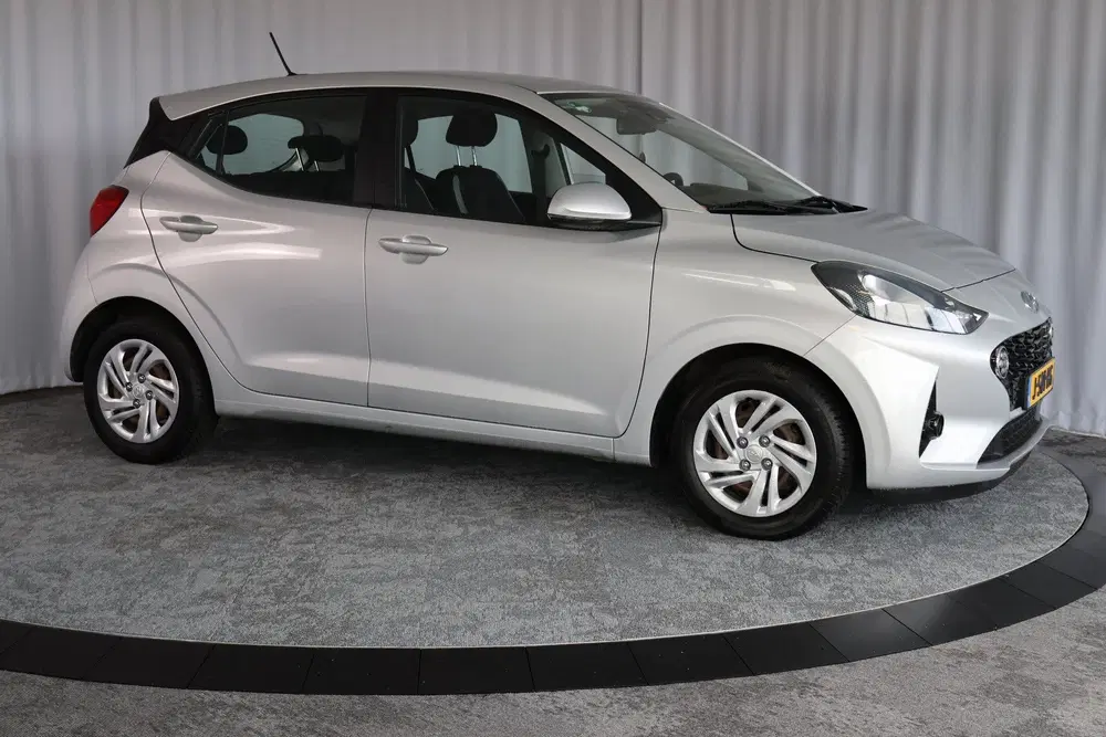Hyundai i10 1.0 Comfort uit 2021, foto 15