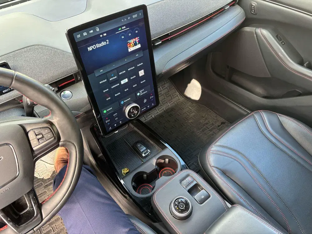 Ford Mustang Mach-E Extended AWD 98 kWh uit 2021, foto 13