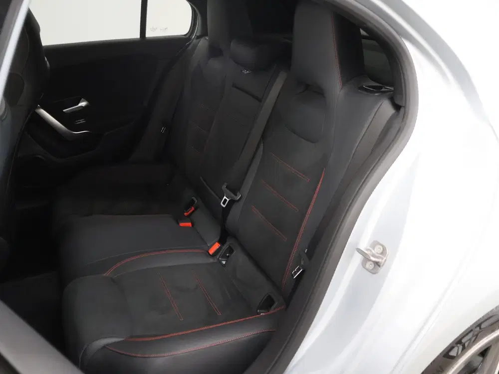 Mercedes-Benz A-Klasse 180 Star Edition AMG Line uit 2025, foto 11