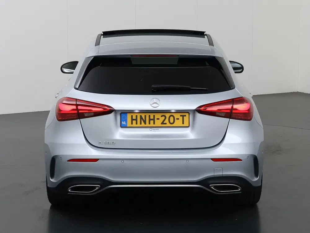 Mercedes-Benz A-Klasse 180 Star Edition AMG Line uit 2025, foto 4