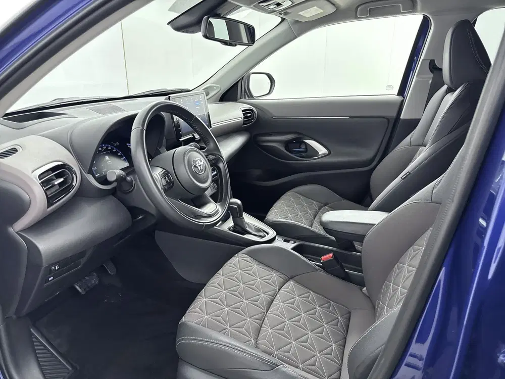 Toyota Yaris Cross 1.5 Hybrid Executive uit 2022, foto 15