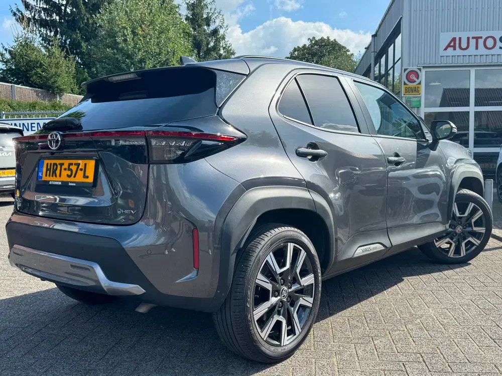 Toyota Yaris Cross 1.5 Hybrid 130 Executive uit 2025, foto 2