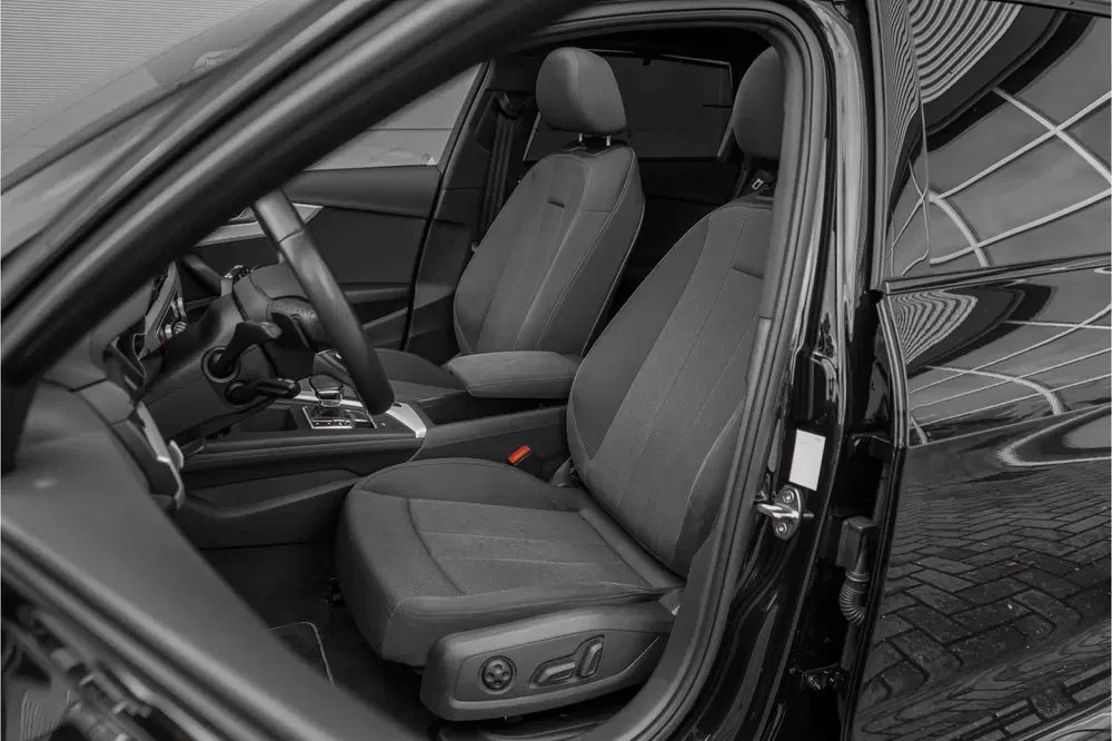 Audi A4 40 TFSI S Edition Competition Pano ACC Sto uit 2021, foto 5