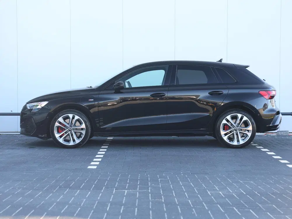 Audi A3 45 TFSI e S edition Competition uit 2026, foto 12